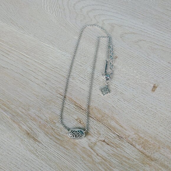 Kendra Scott Elisa Silver Pendant Necklace in Silver Filigree - Picture 1 of 2